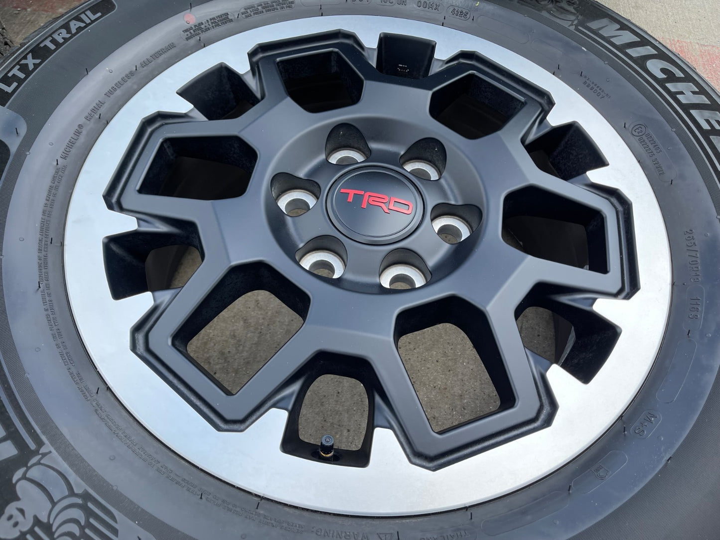 18" Toyota Tacoma 4Runner TRD OEM 94199 wheels rims 2024 2025 2026 MICHELIN NEW