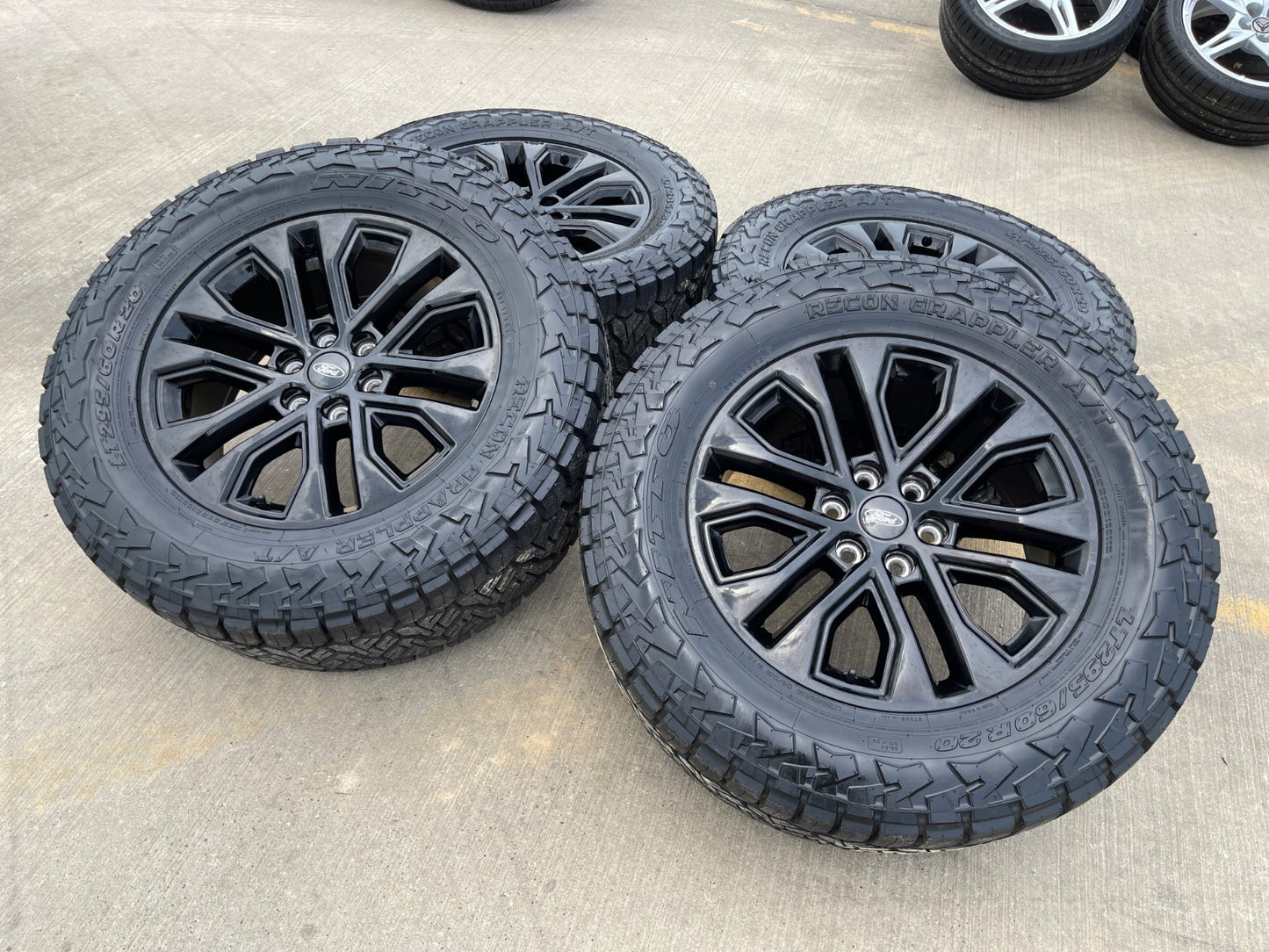 20" Ford F-150 LARIAT OEM 10619 rims wheels Expedition 2026 2027 NEW 34" NITRO