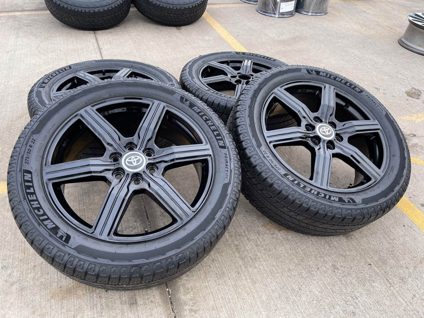 22" Toyota Tundra Sequoia OEM wheels rims 75282 Land Cruiser GX550 MICHELIN NEW