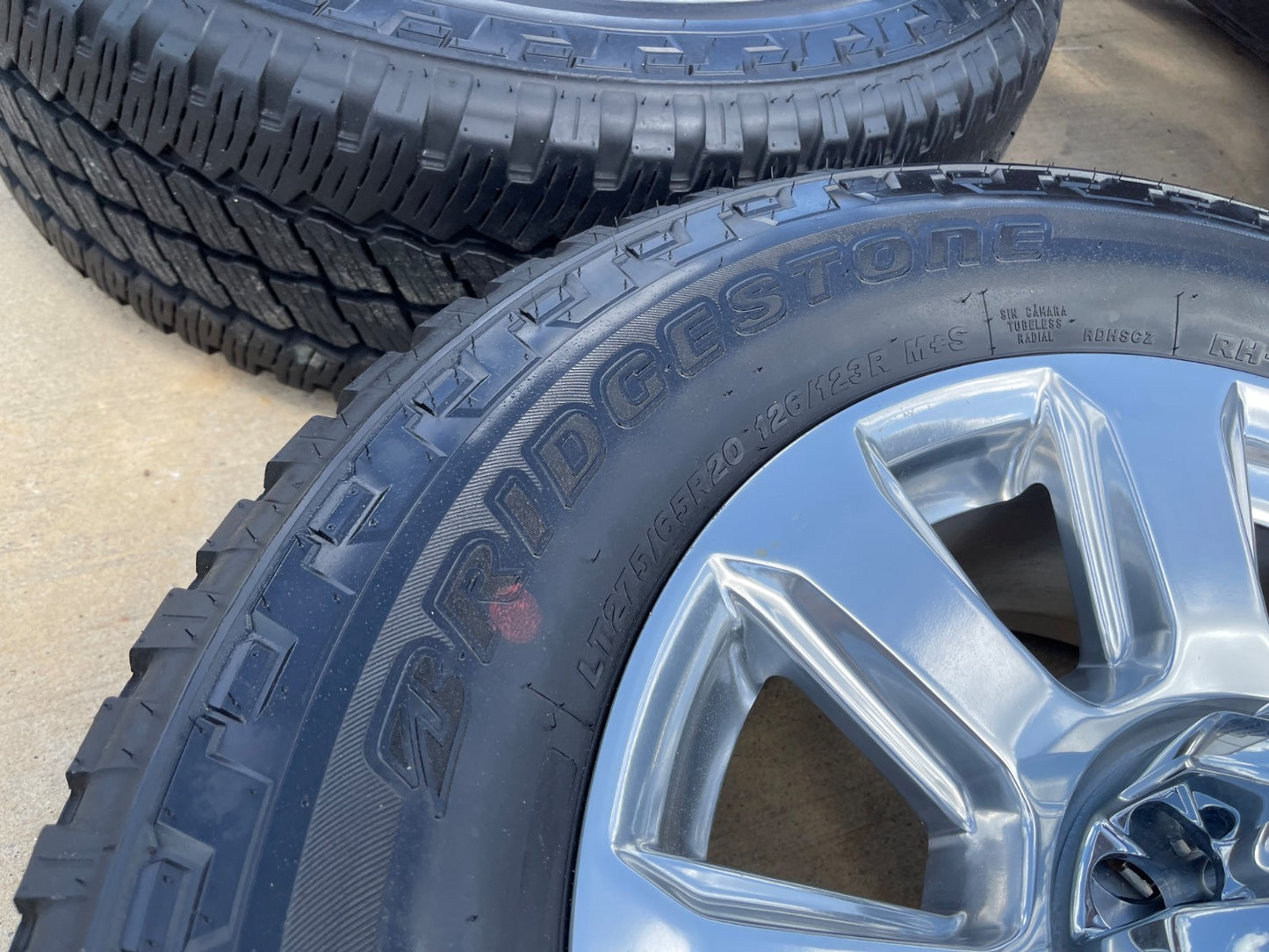 20" Ford F-250 F-350 Platinum OEM rims wheels 10103 tires BRIDGESTONE A/T SET