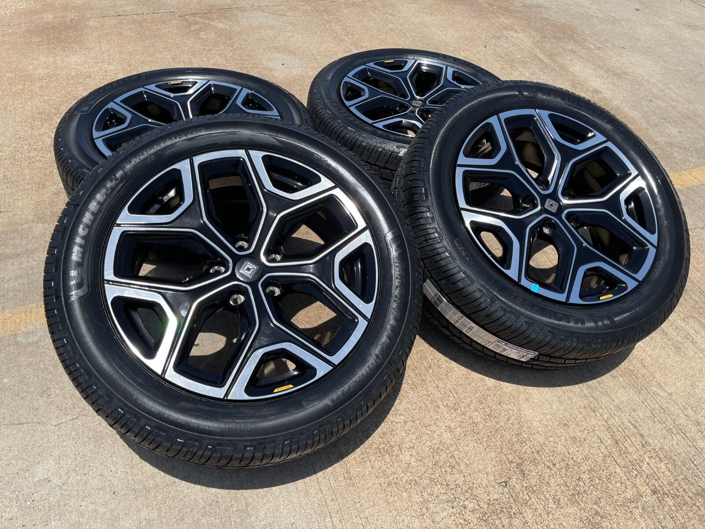 22" Rivian R1T R1S OEM wheels rims tires 2022 2023 2024 2025 2026 NEW MICHELIN