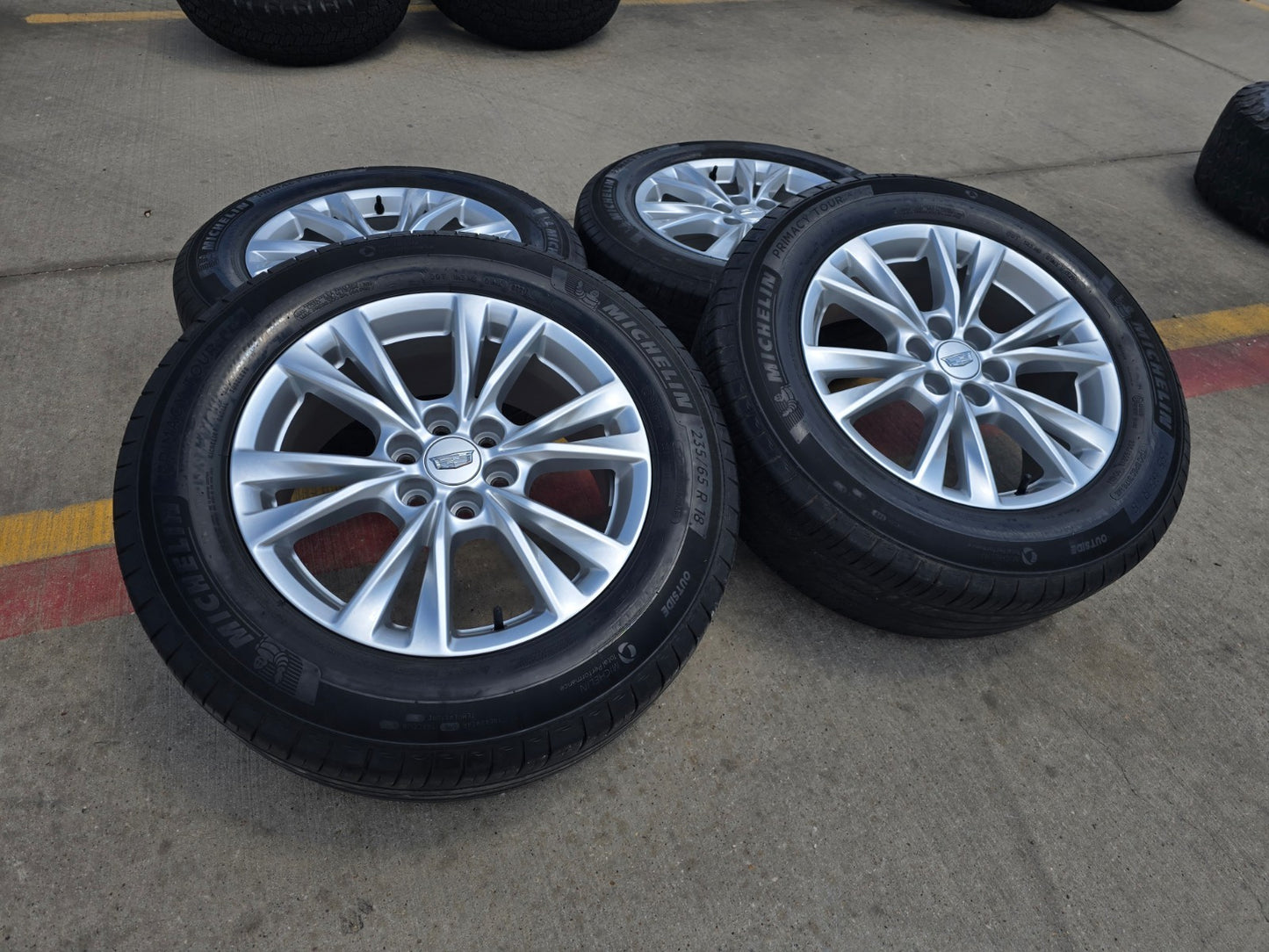 18" Cadillac XT6 XT5 SRX OEM 4844 wheels rims Chevy Blazer Acadia MICHELIN