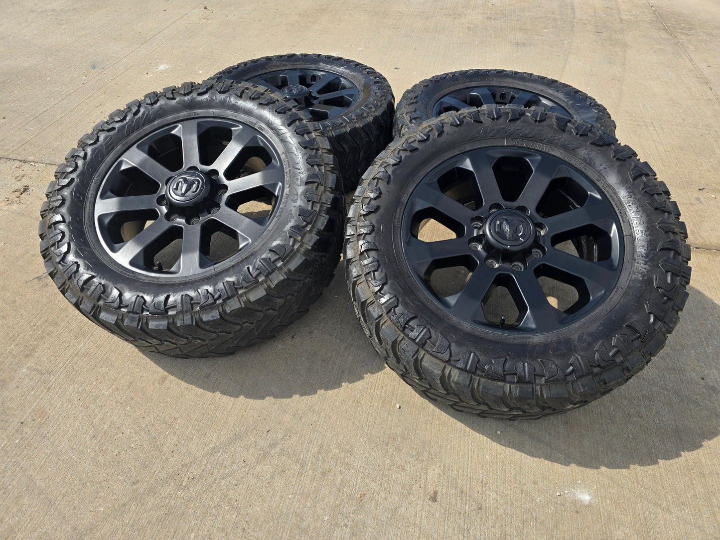20" Dodge Ram 2500 3500 LARAMIE OEM 2700 wheels rims tires 35"