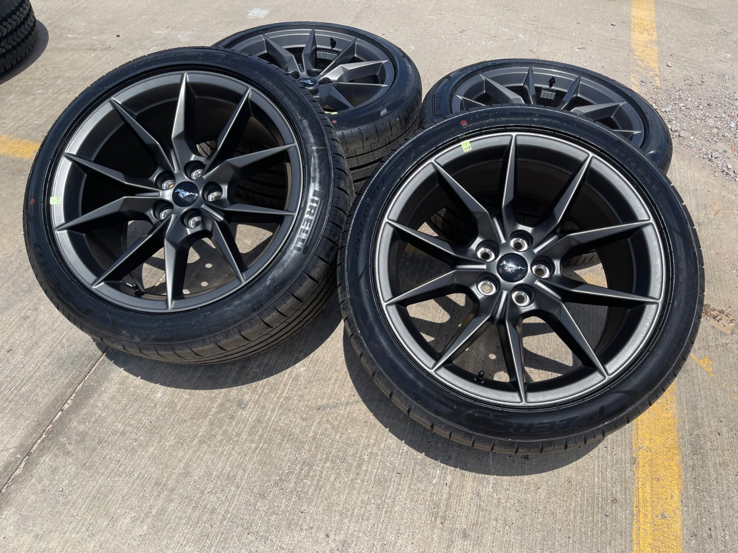 19" Ford Mustang GT Dark Horse OEM 95839 95840 wheels rims 2025 2026 2027 NEW