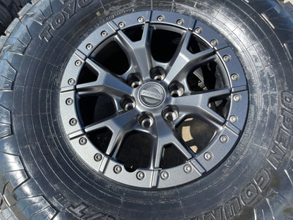 17" Ford F-150 Raptor R OEM BEADLOCK 10460 rims wheels 37" tires SET TOYO