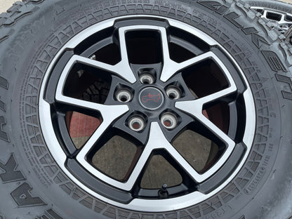 17" Jeep Wrangler Rubicon OEM 95730 9327 wheels rims Gladiator FALKEN A/T 33"