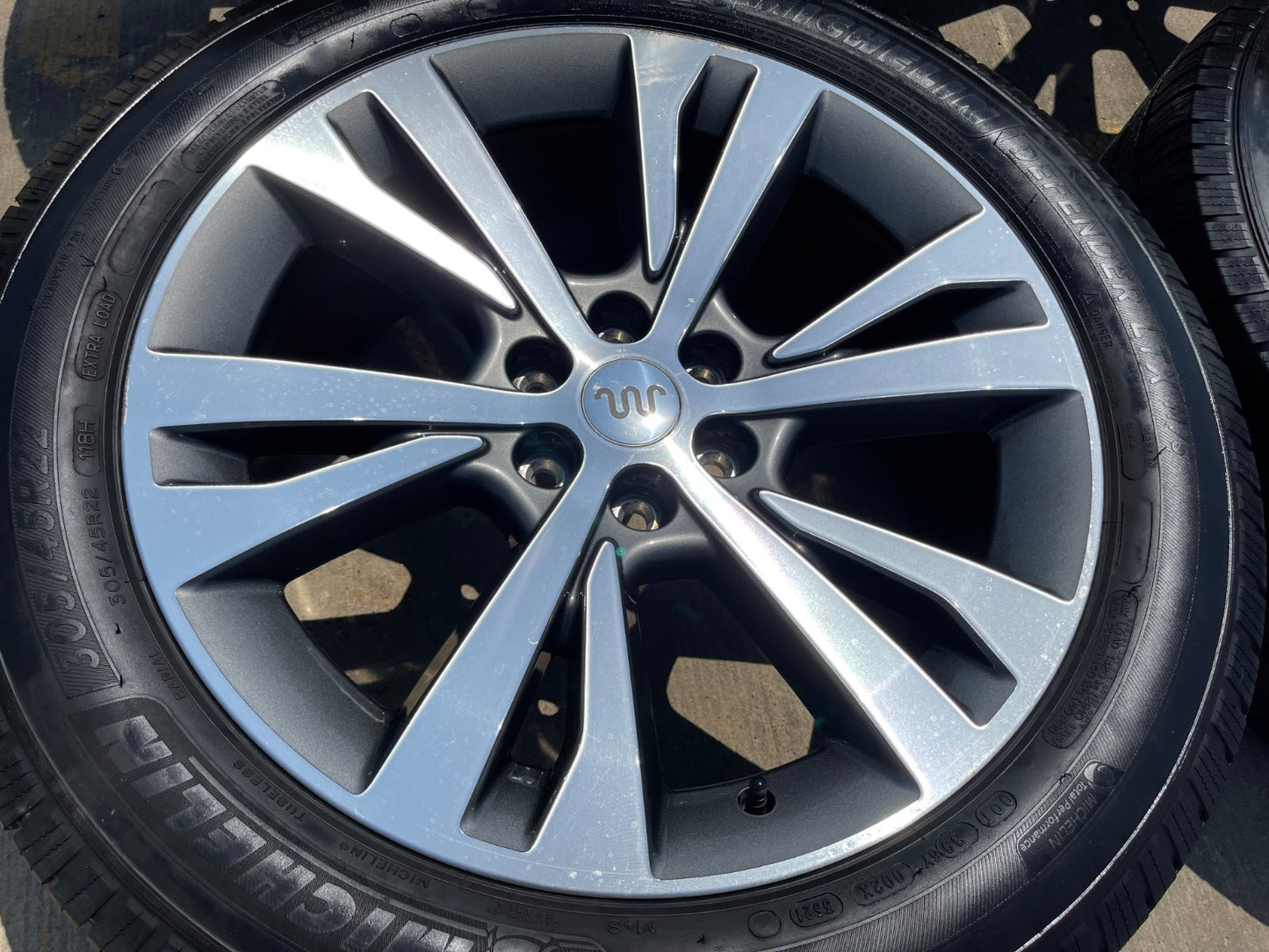 22" Ford F-150 KING RANCH LIMITED OEM rims wheels 10264 Expedition MICHELIN