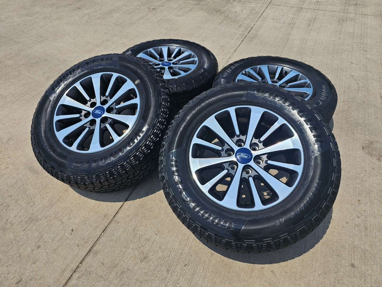 18" Ford F-150 OEM rims wheel 3988 Expedition