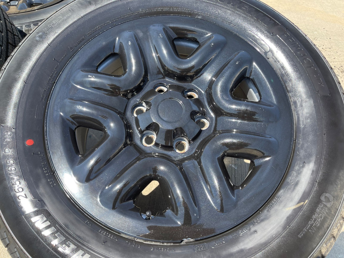 18" Toyota Tundra TSS TRD OEM 99083 75275 wheels rims Sequoia LX600 MICHELIN NEW