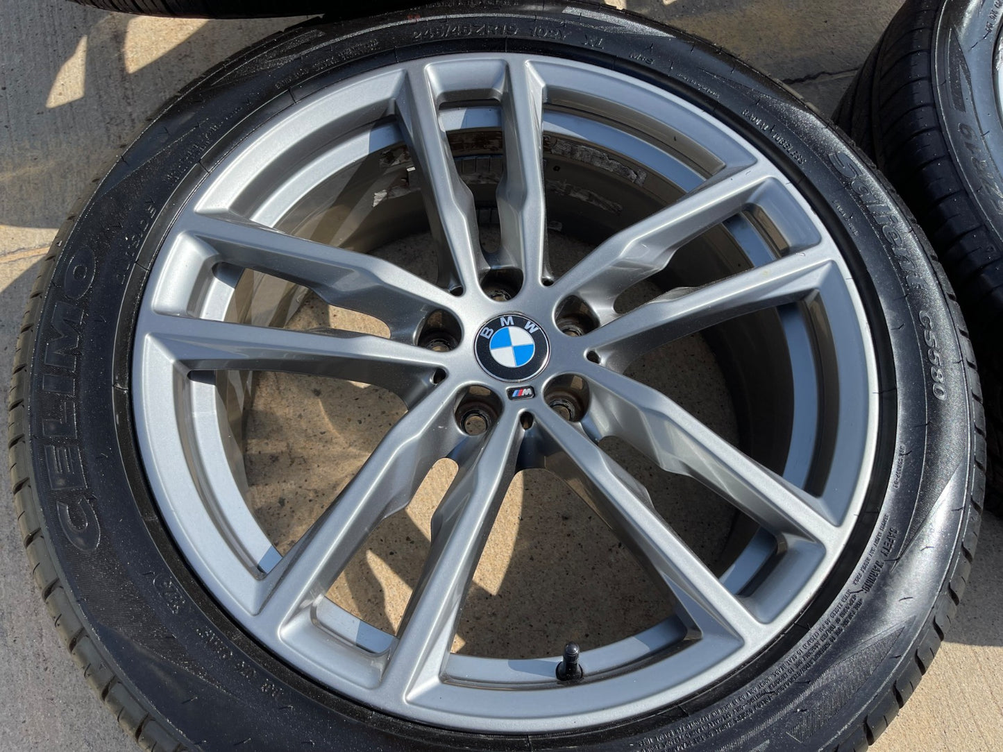 19" BMW X1 X2 X3 X4 OEM 86350 Series 698M SET wheels rims tires