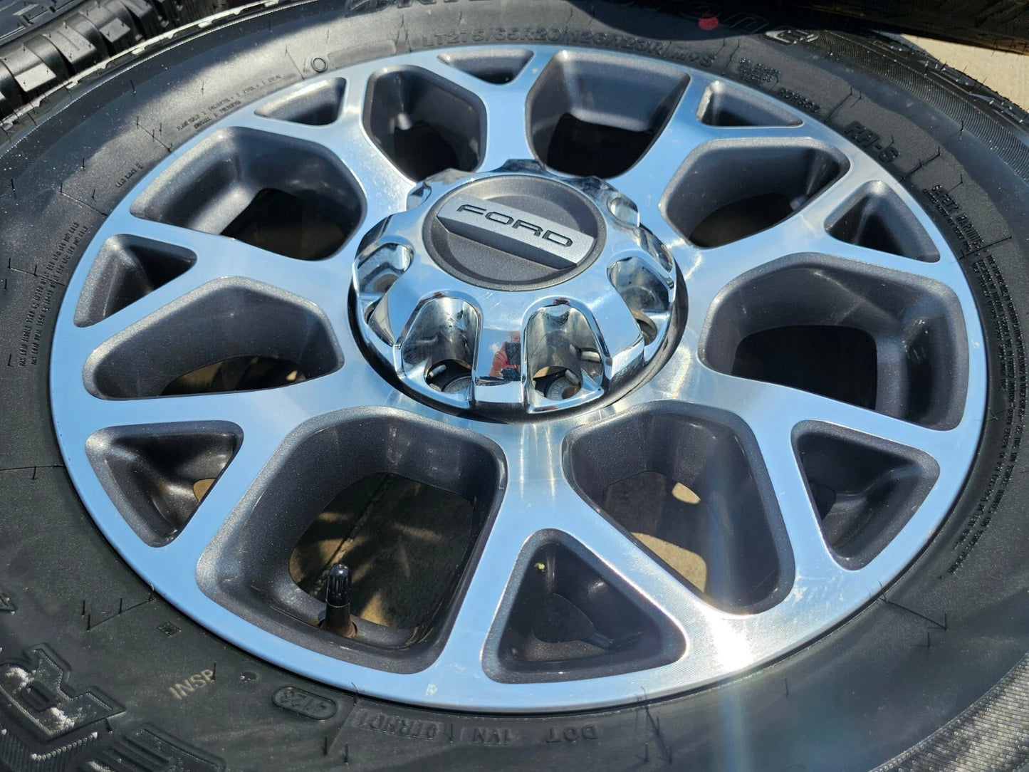 20" Ford F-250 F-350 OEM Lariat wheels rims 10292 tires NEW BRIDGESTONE