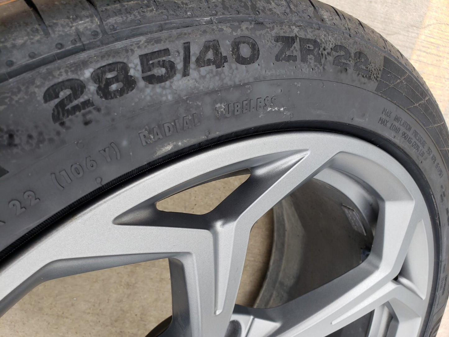 22" Lamborghini Urus OEM wheels rims gray Taigete 2022 2023 2024 2025 2026 NEW