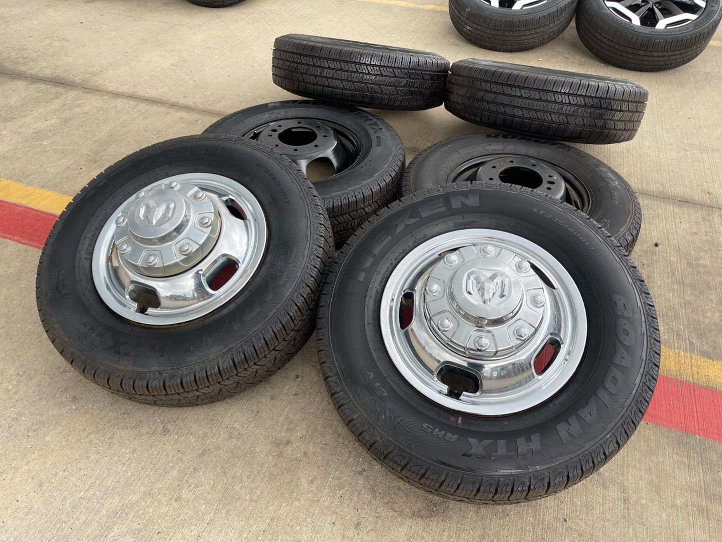 17" Dodge Ram 3500 Dually Laramie 8x200 wheels rims 2703 2704 OEM SET