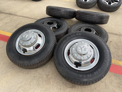 17" Dodge Ram 3500 Dually Laramie 8x200 wheels rims 2703 2704 OEM SET