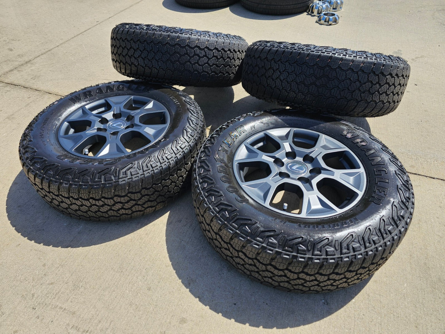 18" Lexus GX550 OEM 10544 wheels rims Land Cruiser Tundra Sequoia R/T SET NEW
