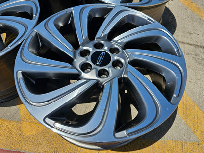 (1) 22" Lincoln Navigator OEM 10497 rim wheel Reserve 2022 2023 2024 2025 2026