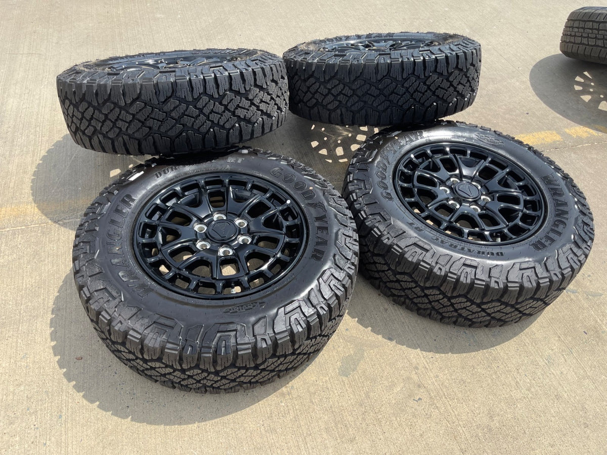 18" Toyota Tundra TSS T FORCE TRD OEM wheels rims Sequoia SET 2026 2027 NEW