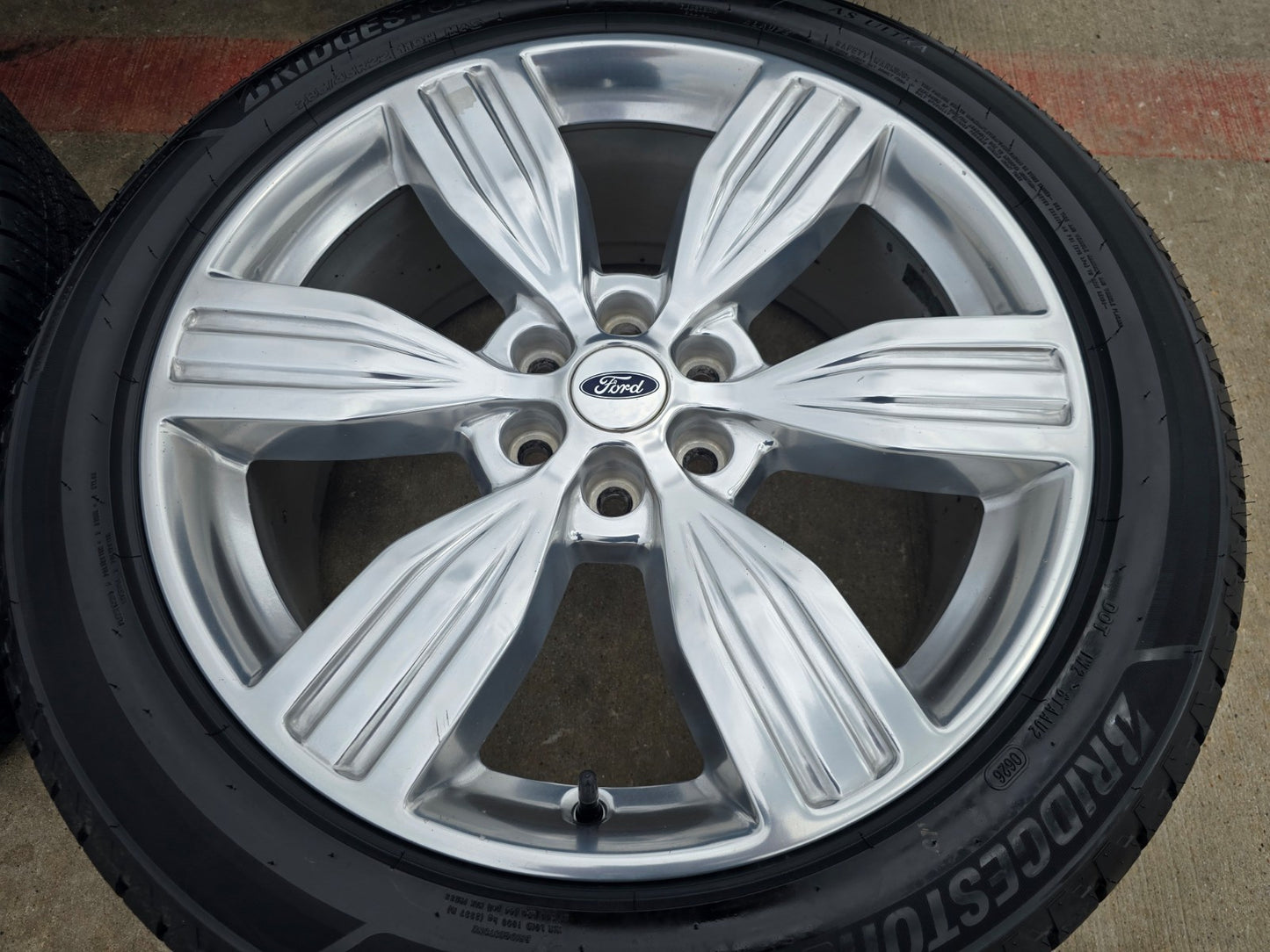22" Ford F-150 LIMITED LARIAT Expedition OEM 10442 rims wheels BRIDGESTONE SET
