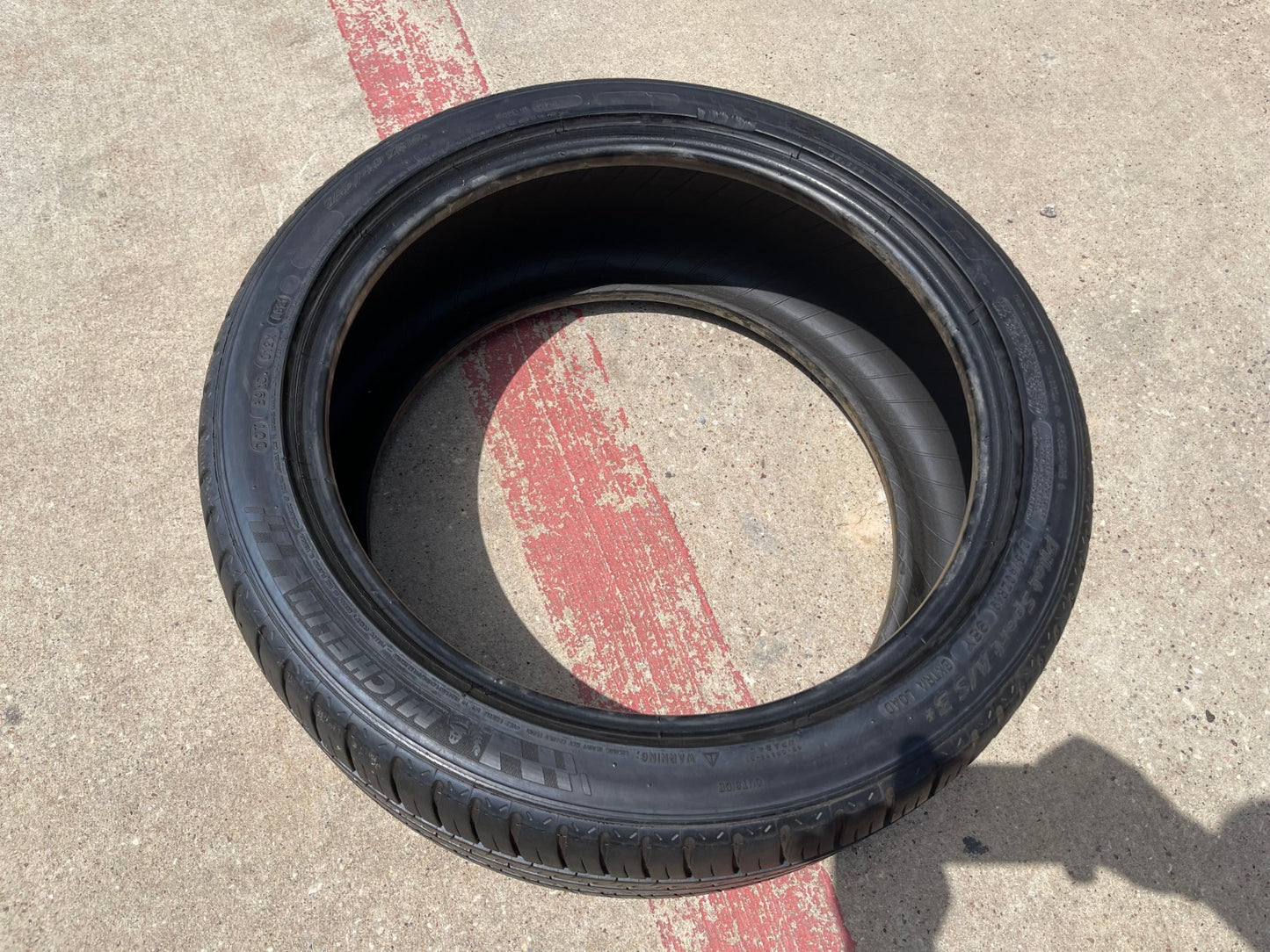 (1) 245/40/19 Michelin Pilot Sport A/S 3 All Season Plus + 98Y XL 245/40R19 tire