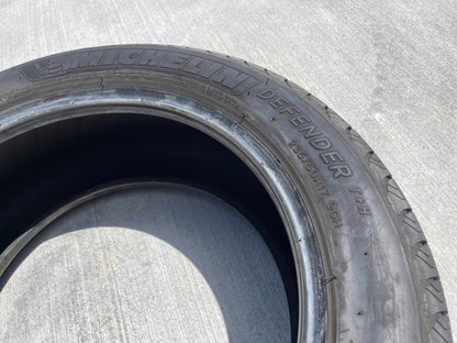 (1) 235/50/17 Michelin Defender T+H tire 235/50R17 96H XL M+S