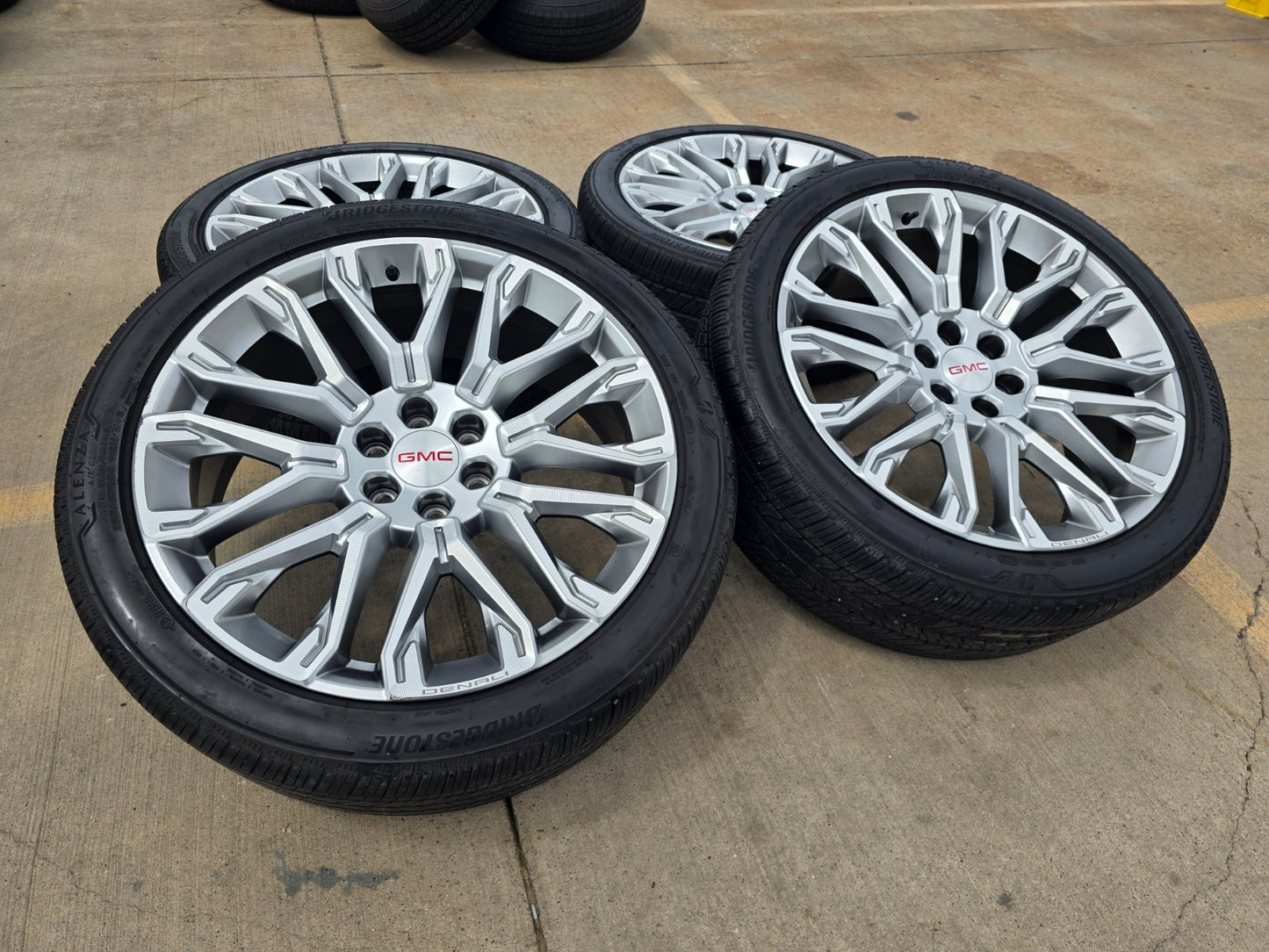 24" GMC Yukon Sierra Denali Chevy Tahoe SET OEM 10067 wheels rims 2025 2026 2027
