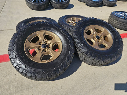 17" Jeep Gladiator RUBICON OEM wheels rims BRONZE Wrangler 9236 SET BFG A/T 33"
