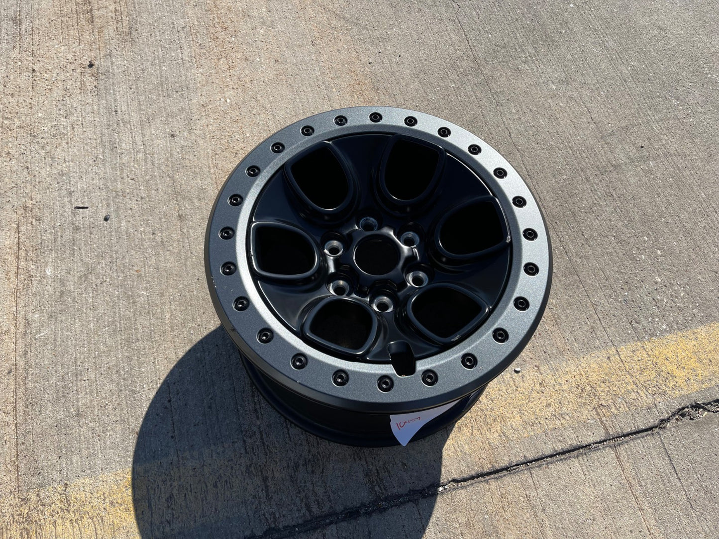 (1) 17" Ford F-150 Raptor OEM BEADLOCK rim wheel 10459 95210 DISCOUTNED