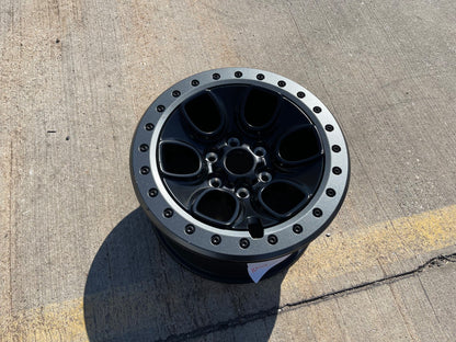 (1) 17" Ford F-150 Raptor OEM BEADLOCK rim wheel 10459 95210 DISCOUTNED