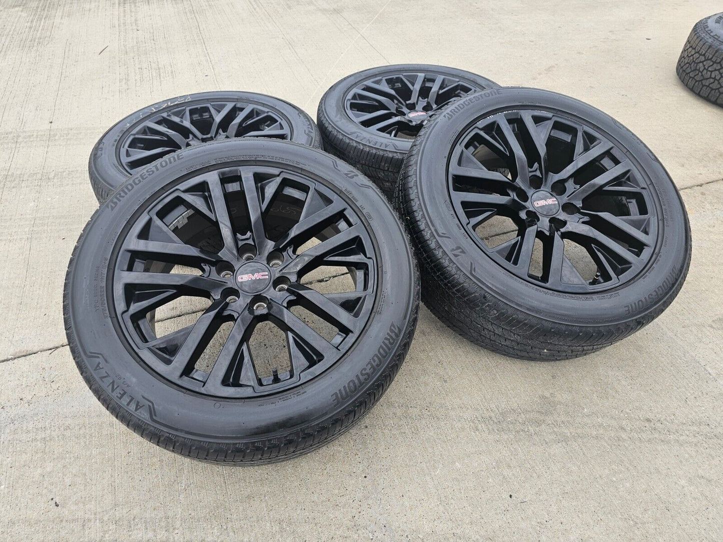22" Chevy Silverado GMC OEM black Yukon Tahoe 5903 wheels rims 2022 2023 2024
