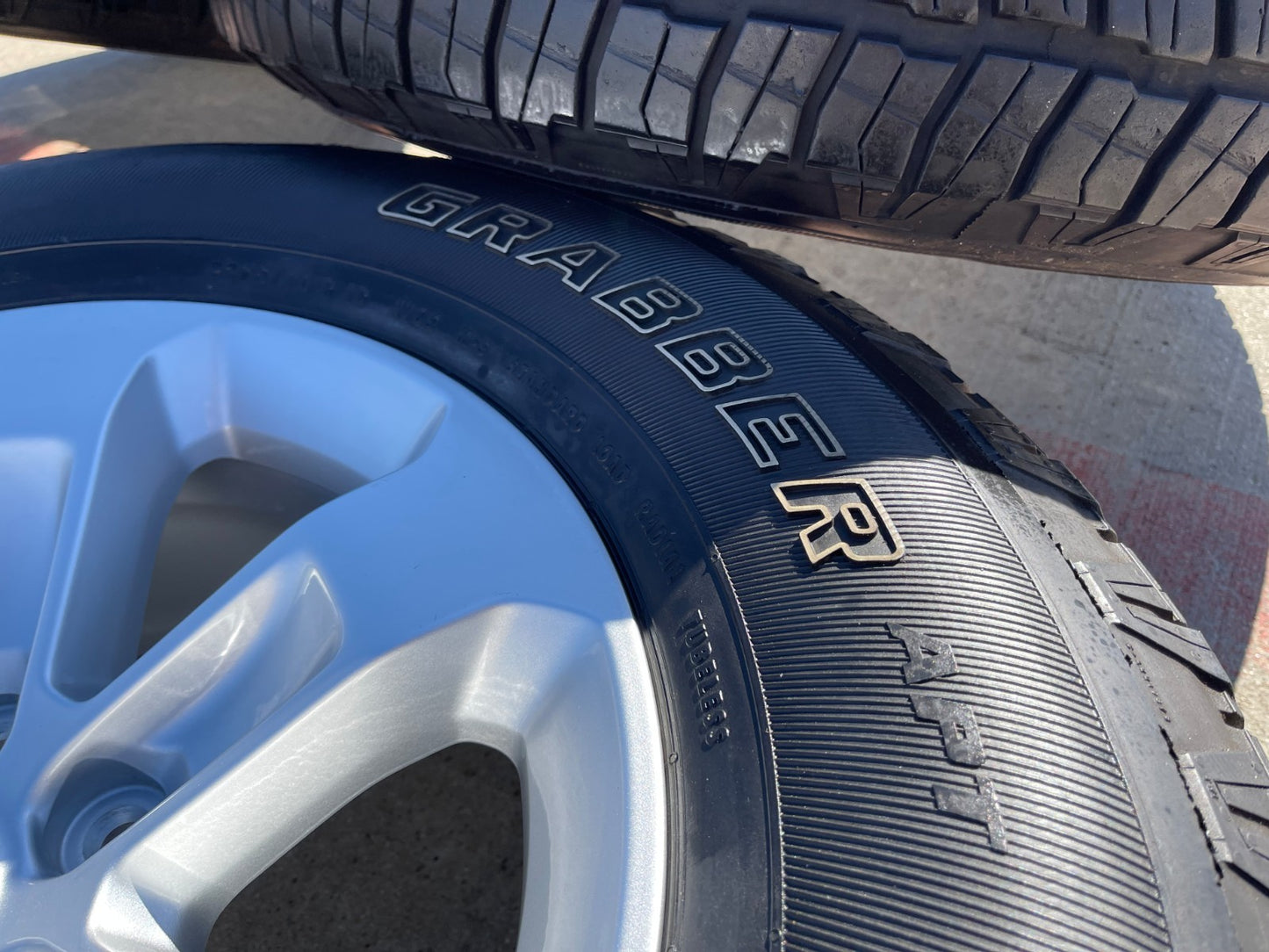 18" Dodge Ram 1500 OEM wheels rims 2672 tires GENERAL A/TP