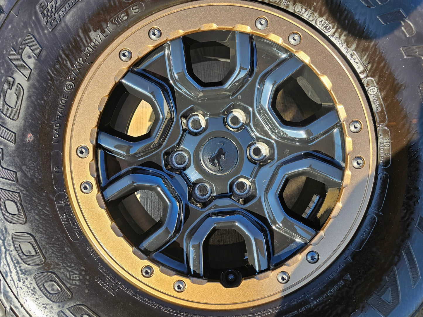 17" Ford Bronco SASQUATCH wheels rims BEADLOCK 10388 Ranger BFG KO2 A/T 37"