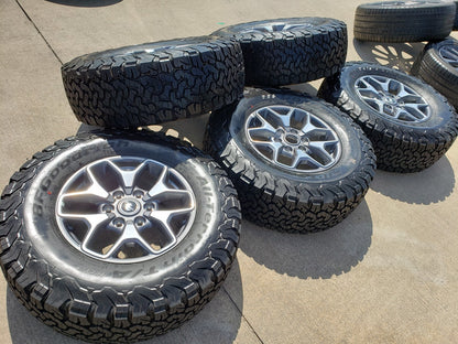 17" Ford Bronco wheels rims SASQUATCH Ranger 95229 10387 BFG 2024 2025 2026 NEW