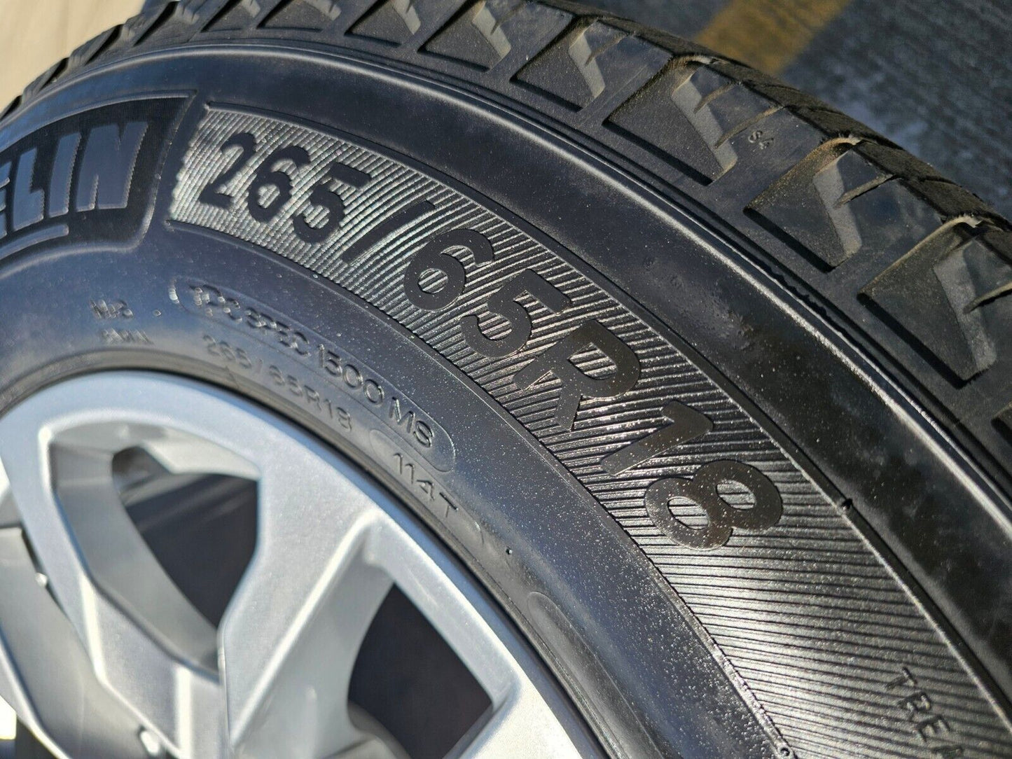 18" Chevy Silverado 1500 Suburban Tahoe OEM 5912 wheels rims GMC MICHELIN