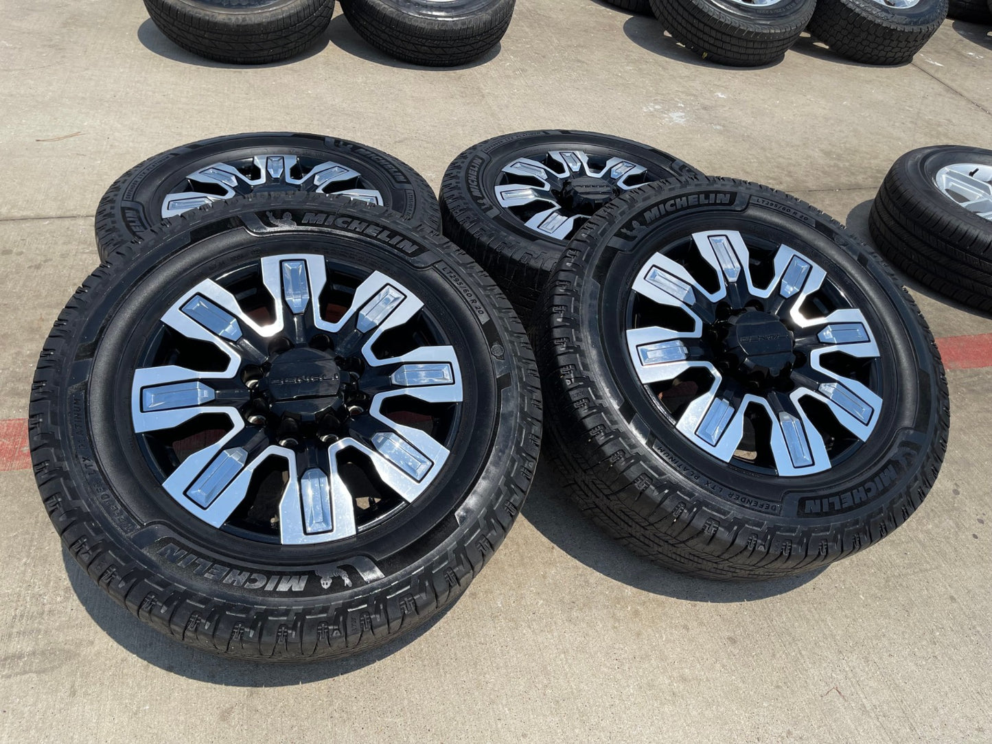 20" GMC Sierra 2500 3500 OEM wheels rims 5958 14138 tires MICHELIN DEFENDER