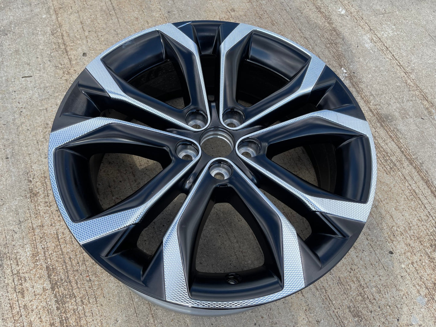 20" Toyota Sienna OEM 69167 rim wheel Venza Rav4 CH-R 2022 2023 2024 2025 2026