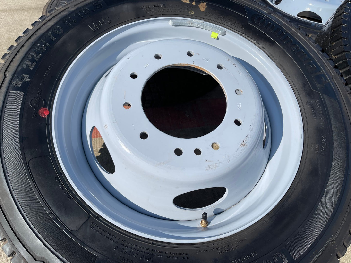 19.5" Ford F-450 Dually F-550 rims wheels RAM 4500 OEM 10x225 2024 2025 2026