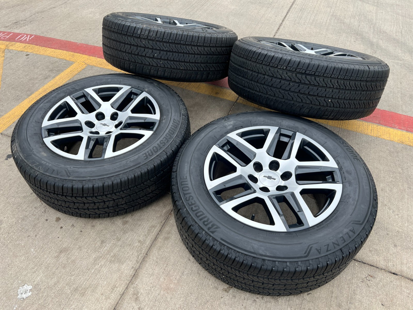 20" Chevy Silverado Tahoe ZR2 GMC OEM 5913 wheels rims tires
