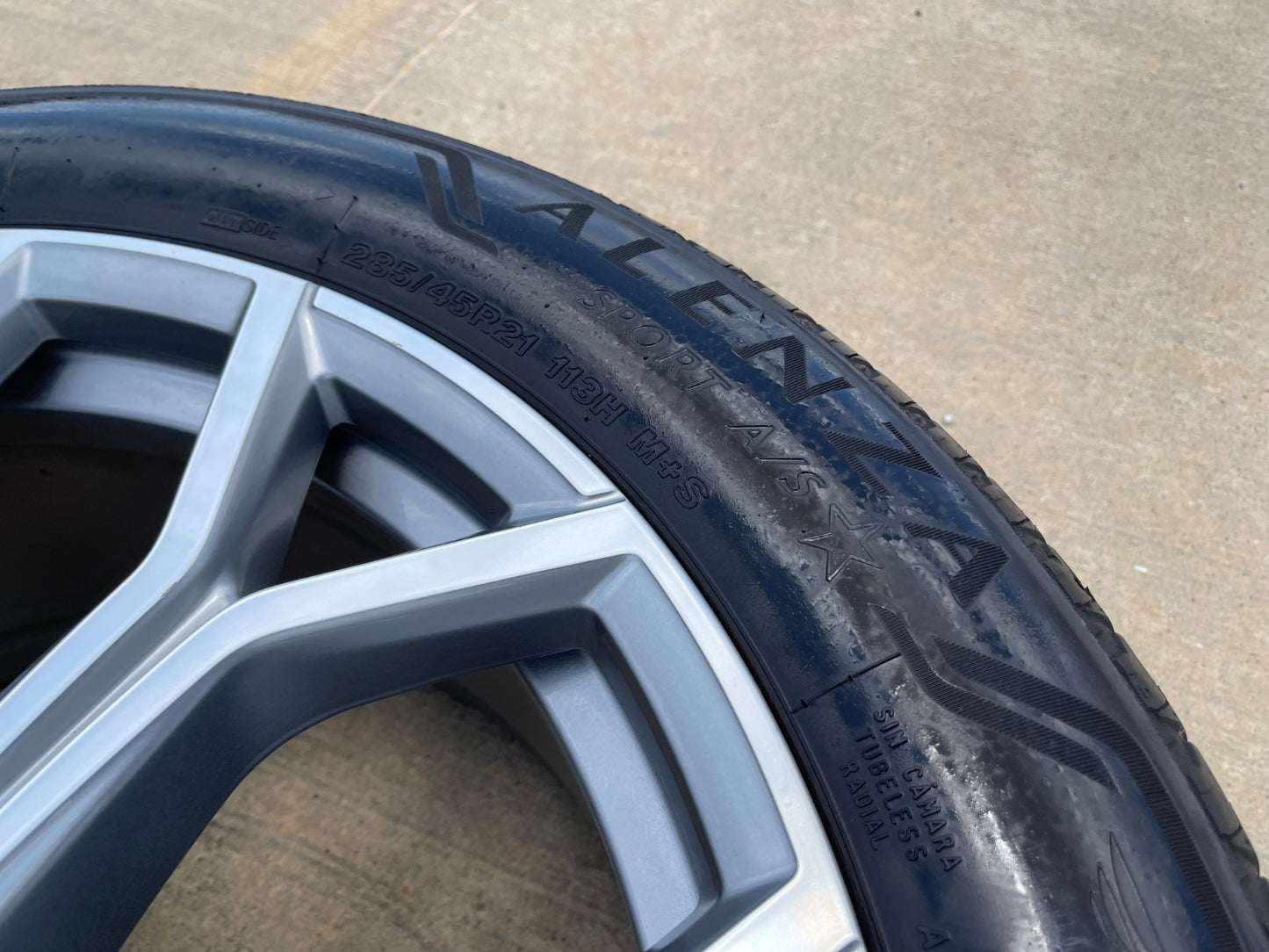 21" BMW X6 X7 OEM 86533 96409 Series 753 wheels rims tires BRIDGESTONE
