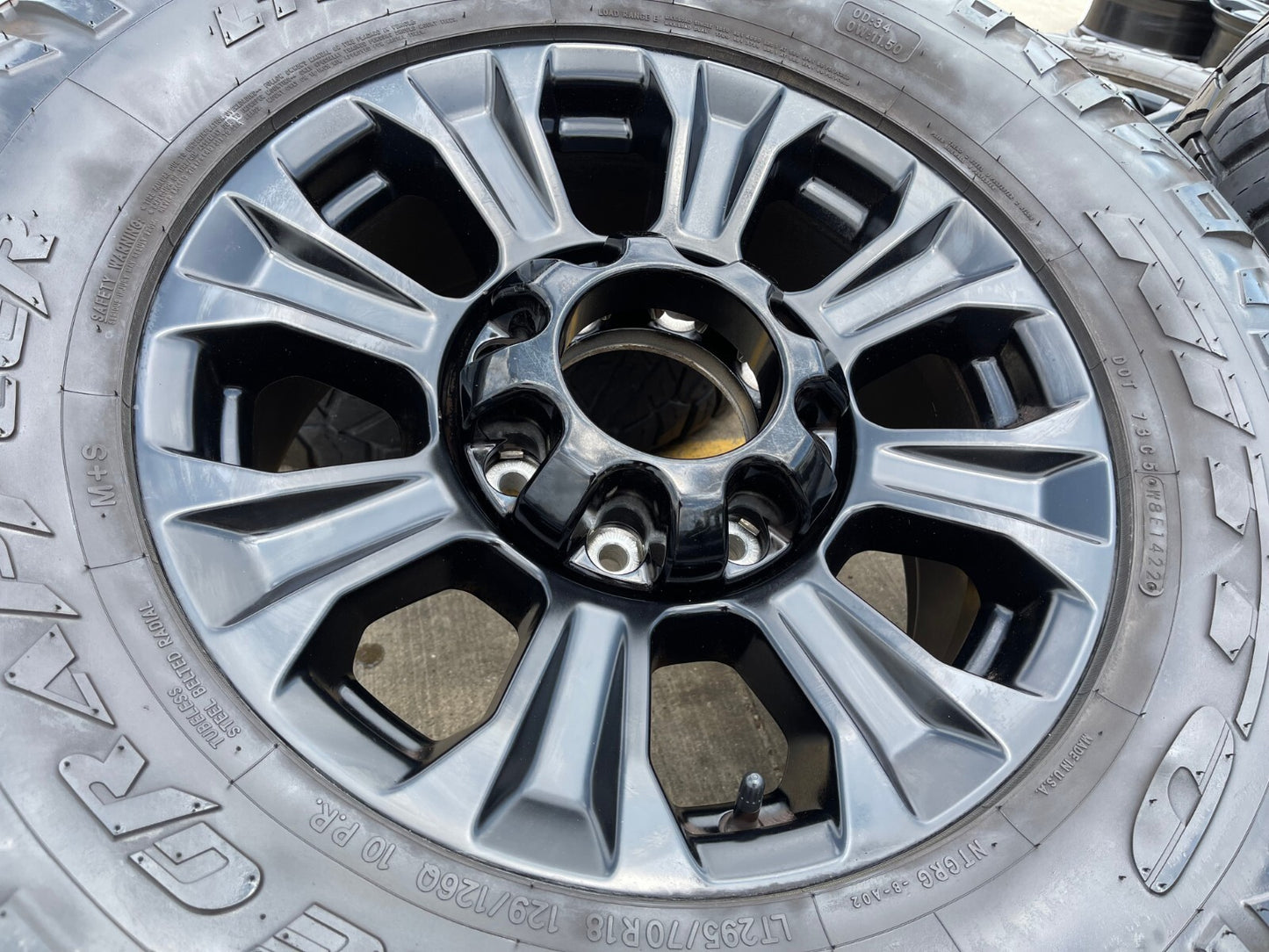 18" Ford F-250 F-350 OEM TREMOR black rims wheels 10097 tires NITTO 34"