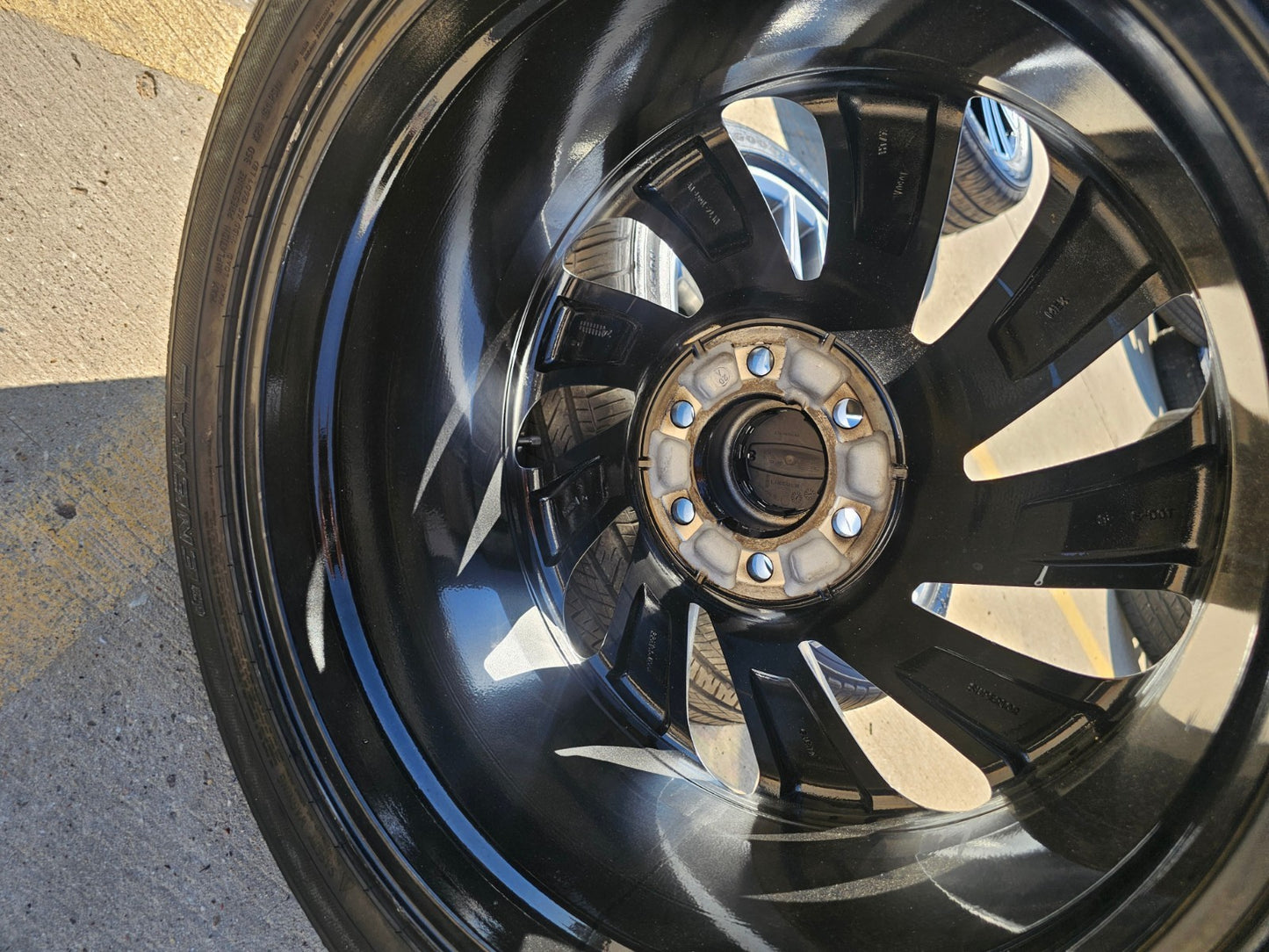 (1) 22" Lincoln Navigator BLACK LABEL OEM 10497 rim wheel 2022 2023 2024 GENERAL