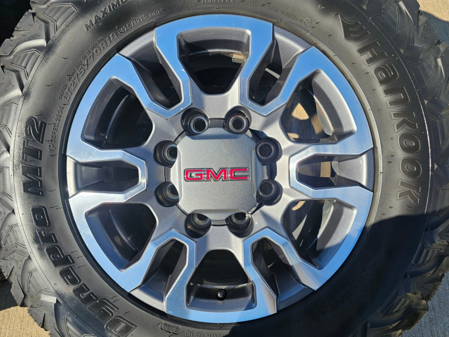 18" GMC Sierra AT4X Chevy Silverado 2500 3500 OEM 5949 wheels rims HANKOOK M/T2