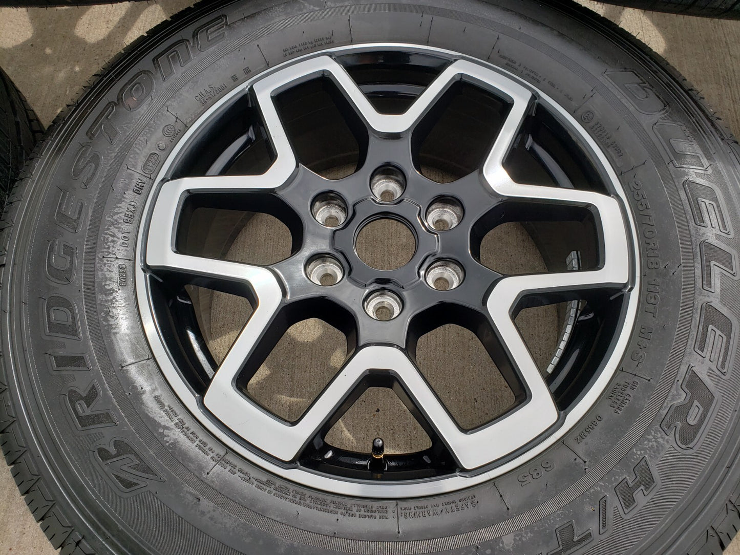 18" Ford Bronco wheels rims tires black 95213 Ranger tires BRIDGESTONE DUELER HT