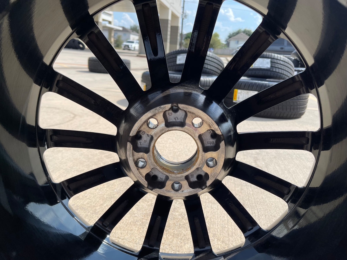 20x8 20" Mercedes E450 AMG OEM 85545 85614wheel rim FRONT