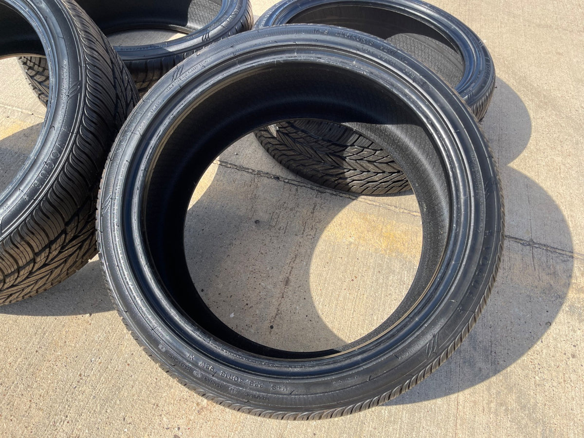 (4) 225/40/18 Vogue tires 92W XL 225/40R18 SET