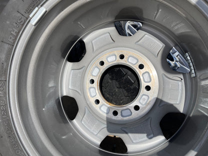 18" Ford F-250 F-350 Lariat FX-4 OEM wheels 10480 10298 tires BRIDGESTONE A/T