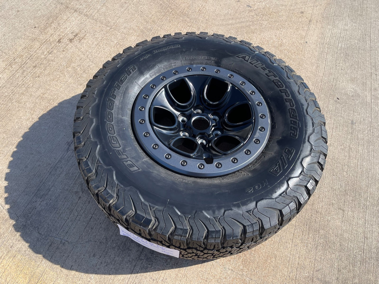 (1) 17" Ford F-150 Raptor OEM BEADLOCK rim wheel 10459 95210 BFG 35" DISCOUNTED