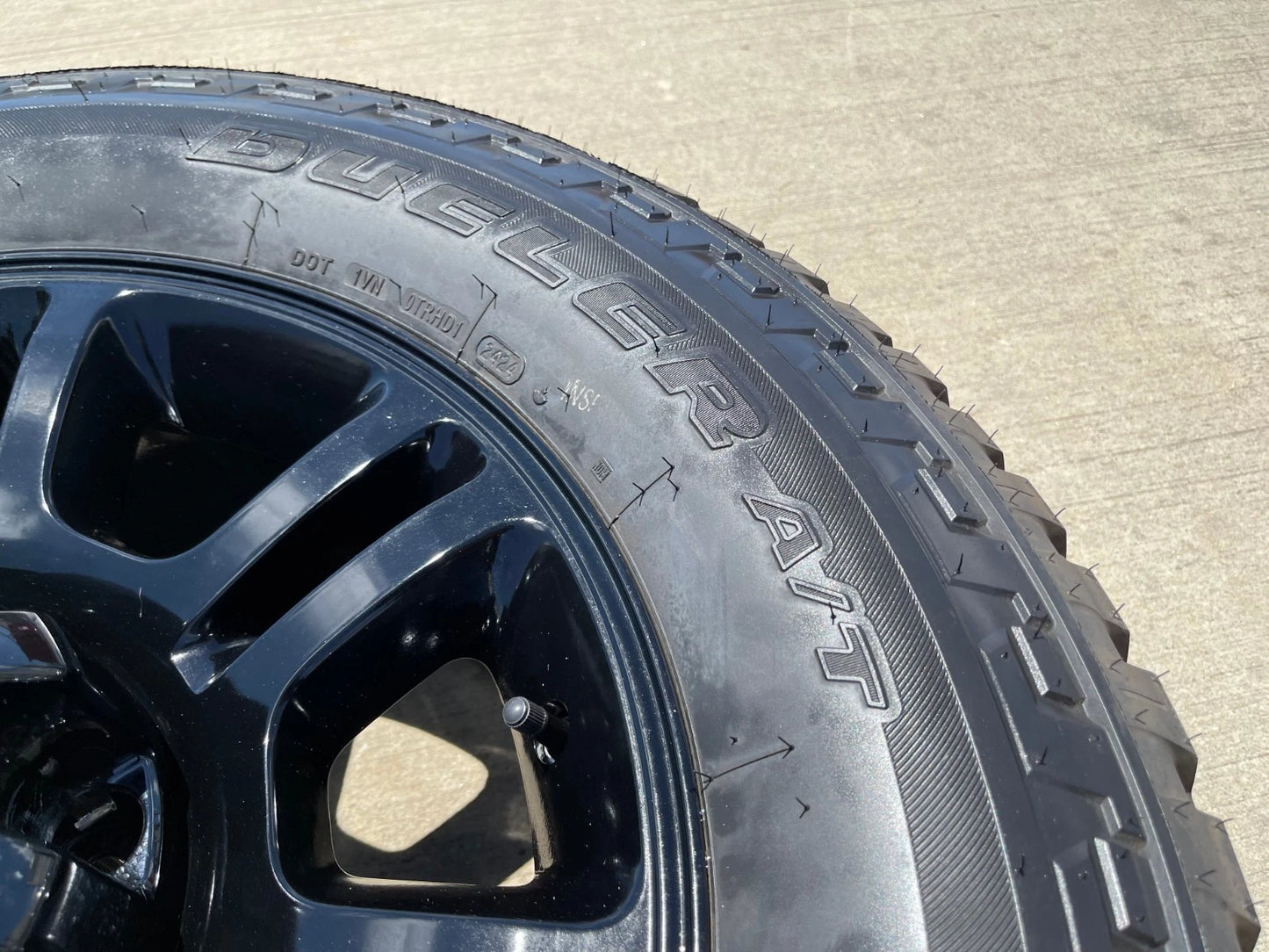 20" Ford F-250 F-350 OEM 3951 3845 Lariat rims wheels tires NEW