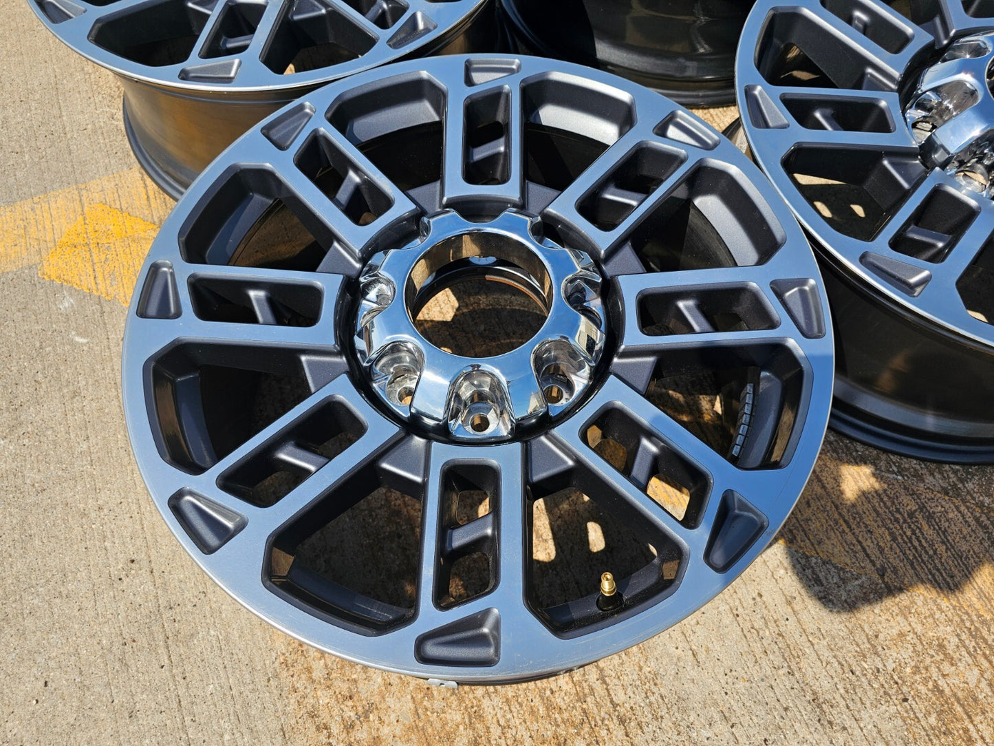 20" Ford F-250 F-350 OEM LIMITED Platinum wheels 10302 10483 rims 2025 2026 NEW