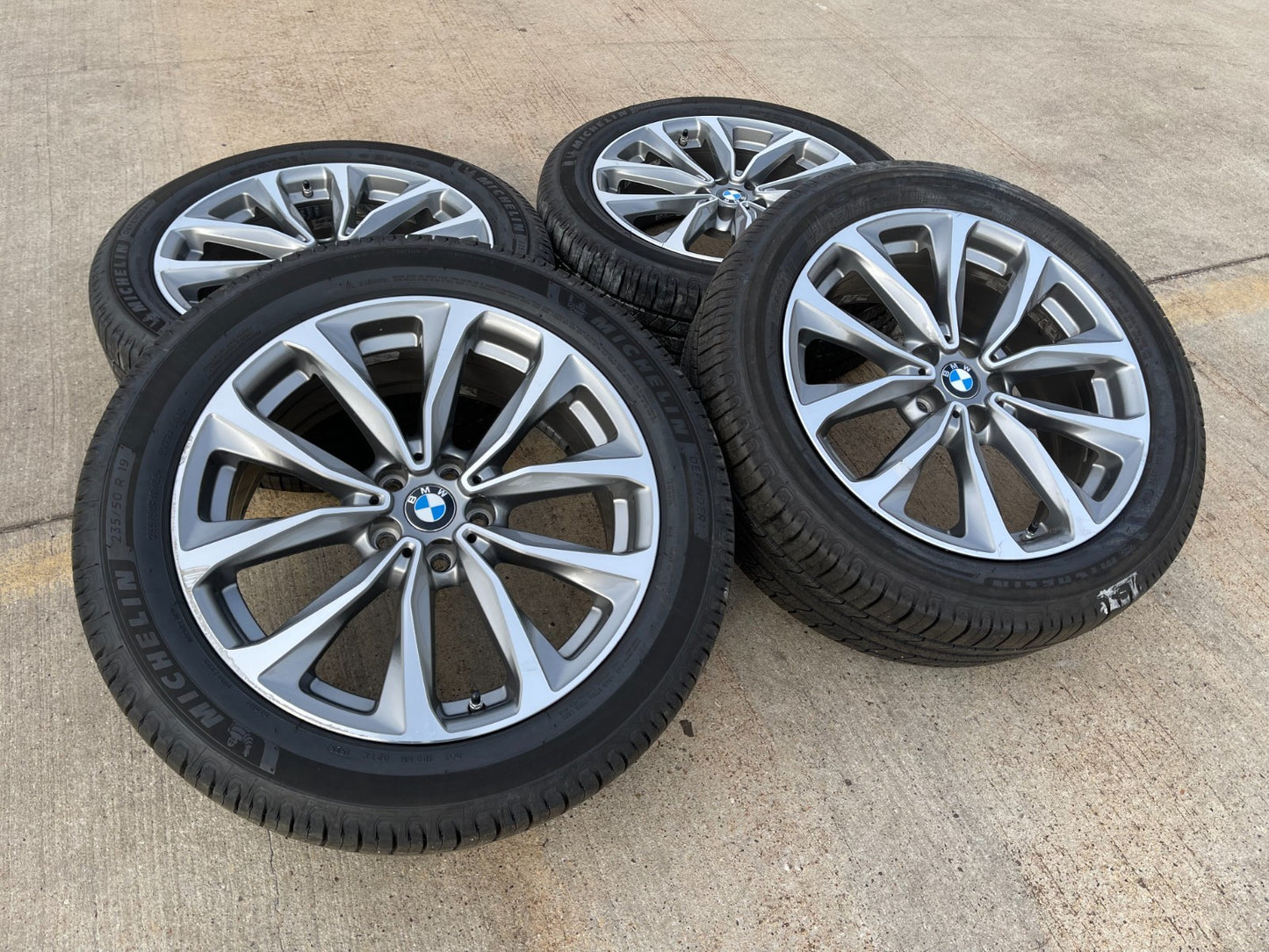 19" BMW X1 X2 X3 X4 OEM 86351 Series wheels rims tires MICHELIN DEFENDER 2