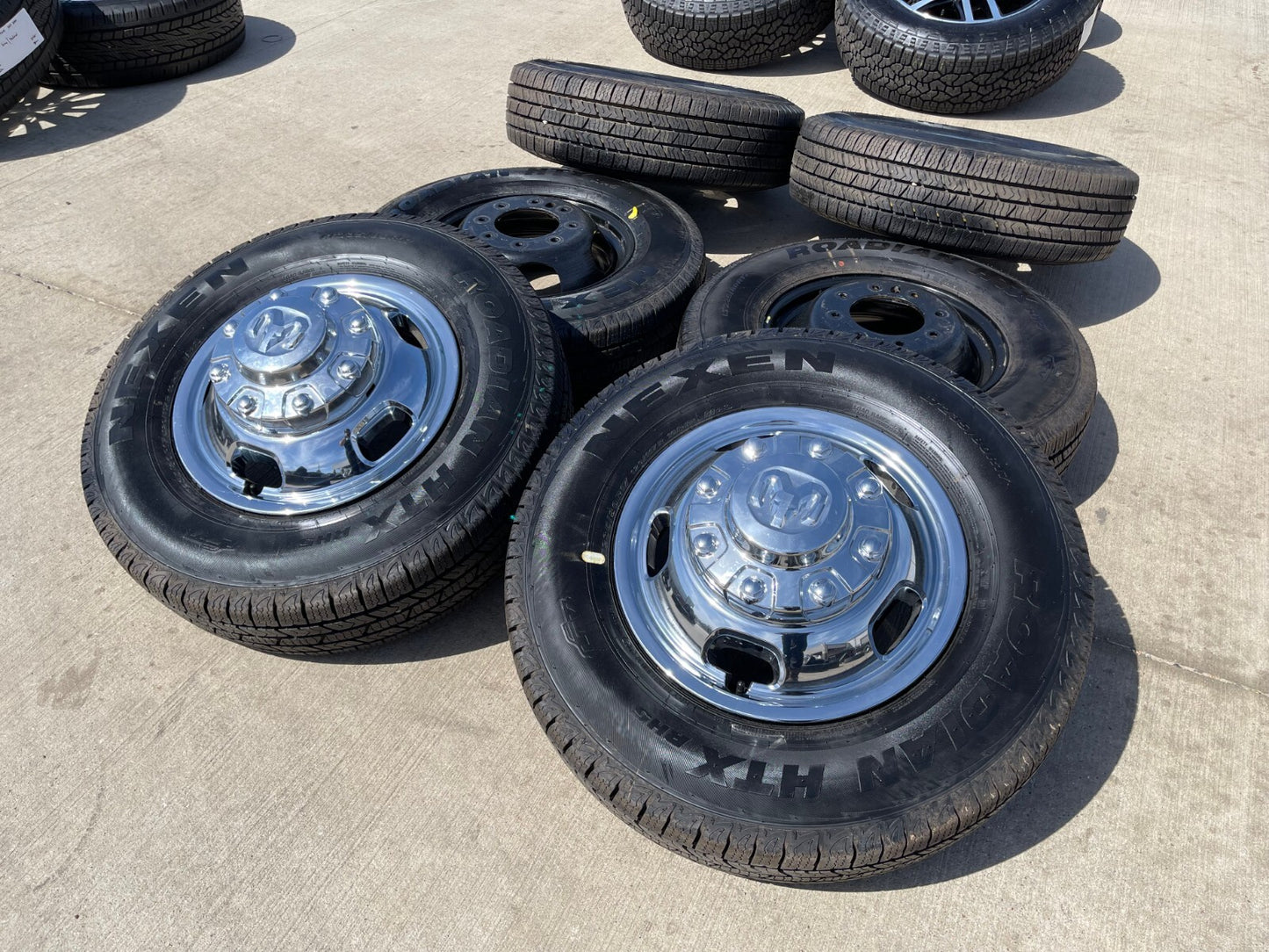17" Dodge Ram 3500 Dually 8x200 wheels rims 2703 2704 OEM 2024 2025 2026 NEW